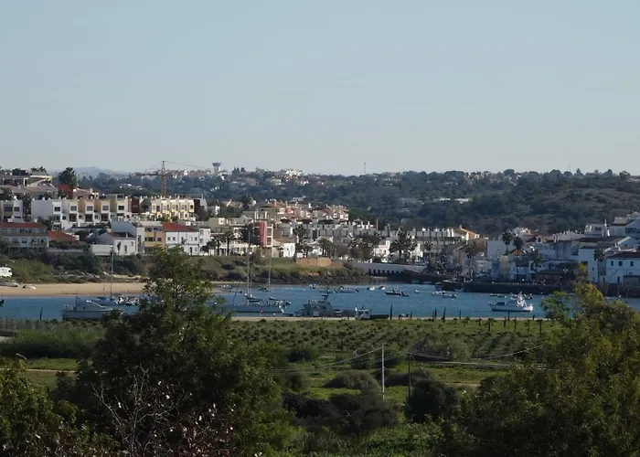 Great Value 5 Mins To Praia De Rocha Beach